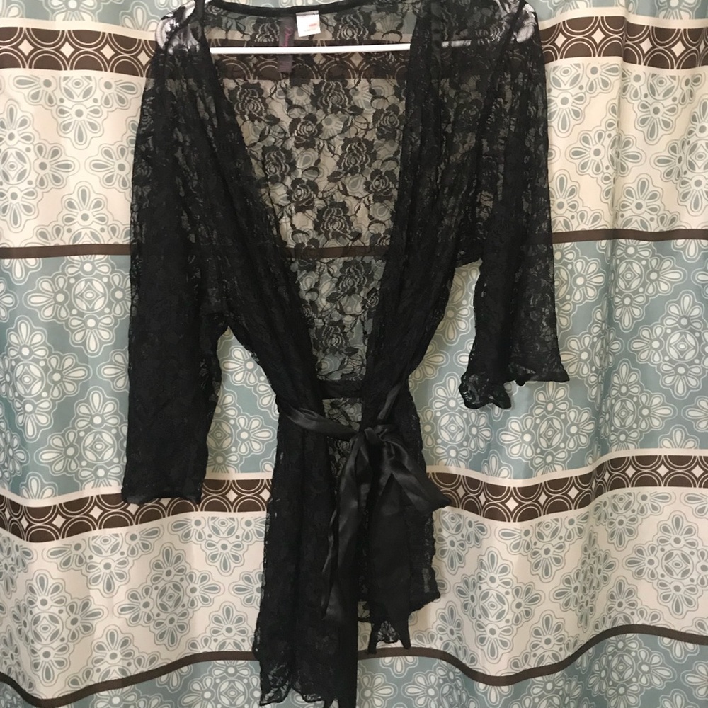 Soft Sheer Lace Robe